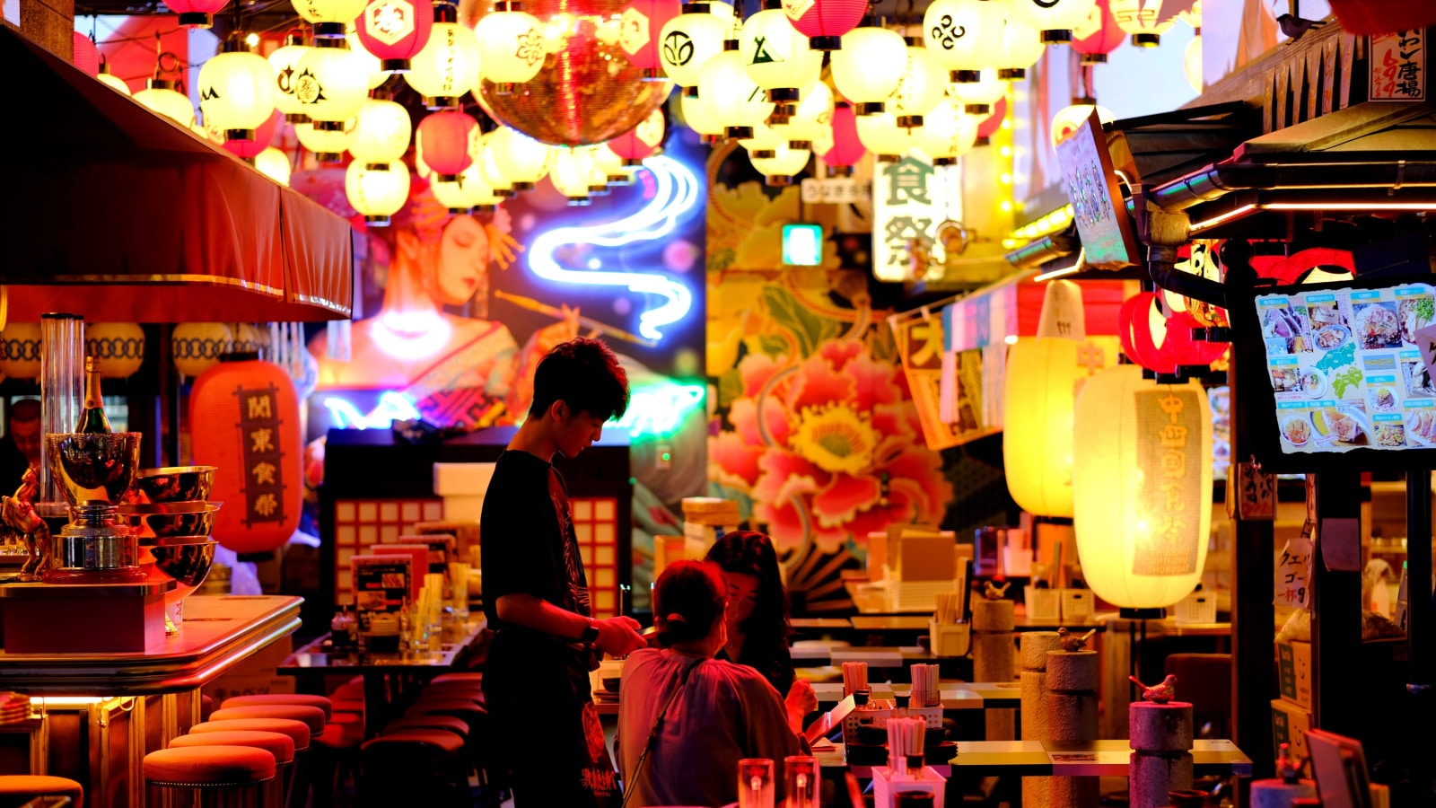 <p>Visitors and foreigners usually look for five-star hotels and restaurants for good food. But it is less common to know that the departmental stores have good food courts in their basements. These food courts are not only good in taste, but also can be budget-friendly. Any visitor can entertain themselves with great food on a cheap budget there.</p>