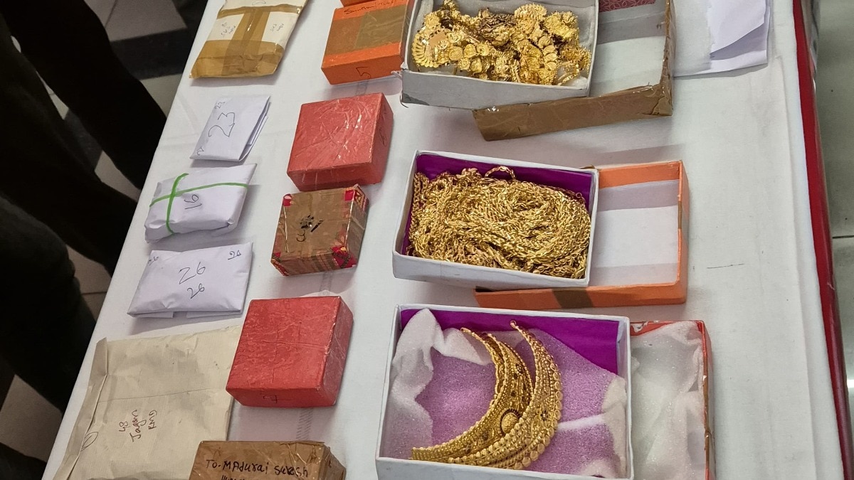 'Satark' Railway Police Team Seizes Jewellery Worth Rs 1.89 Crore From ...