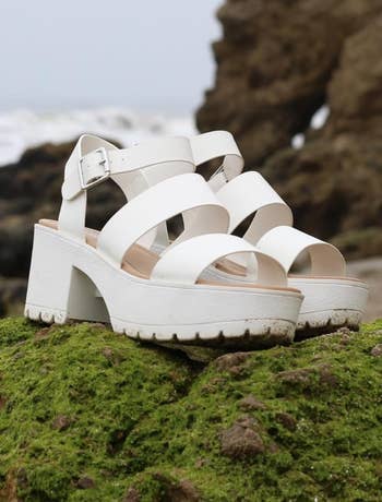 reviewers white platform sandals