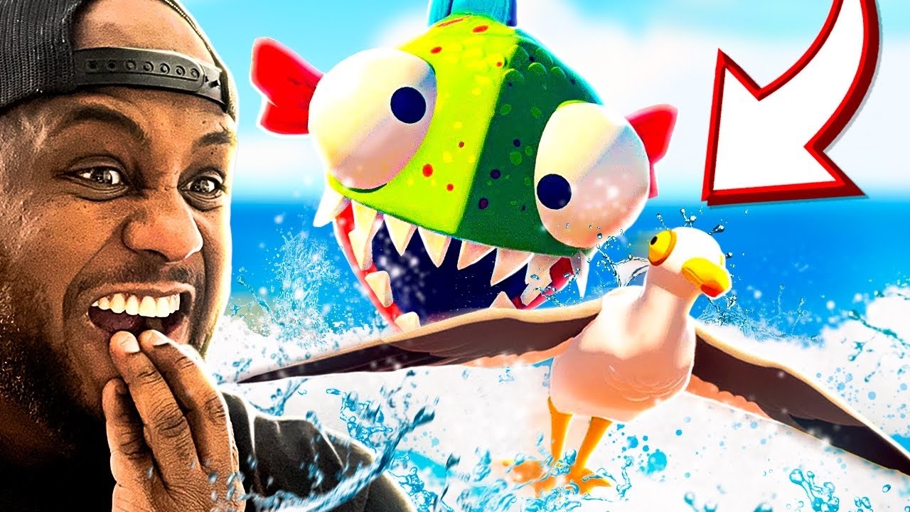 Playing as a piranha in I Am Fish Roblox adventure