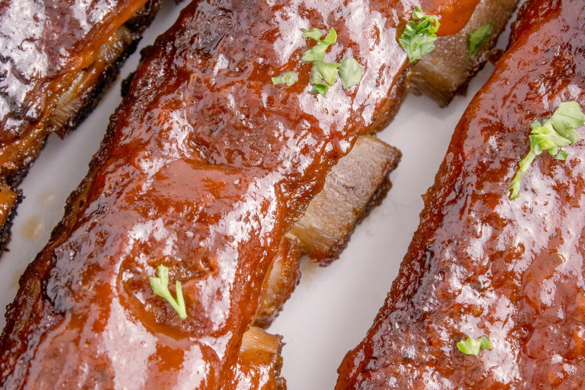 20 slow cooker pork recipes full of flavor, not work