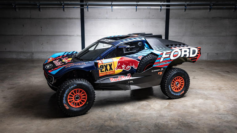 A Rally Legend Takes Flight: Carlos Sainz To Run 2025 Dakar Rally In ...