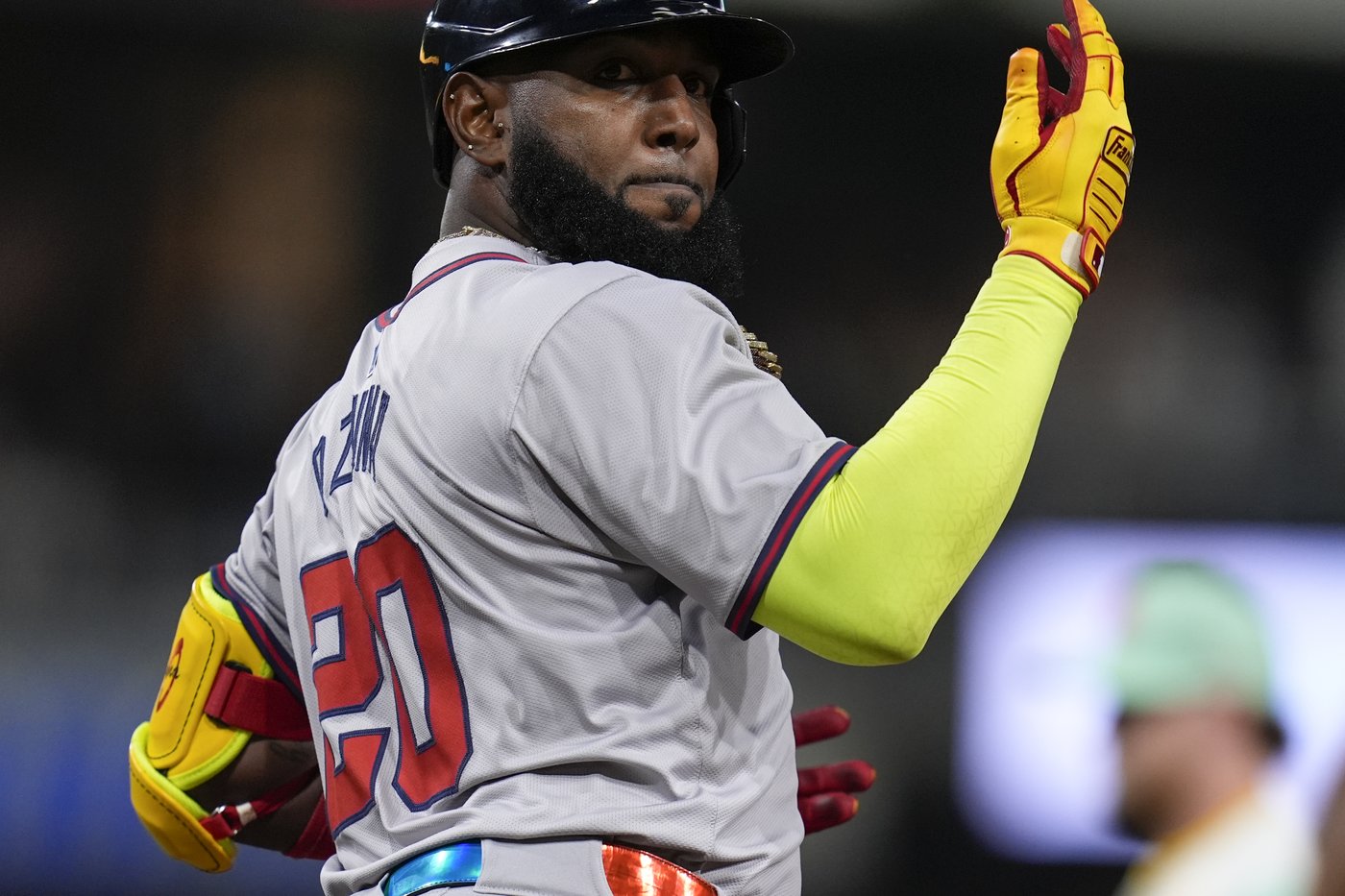 Ozuna Warms Up For The Home Run Derby With 2 Blasts In The Braves' 6-1 ...