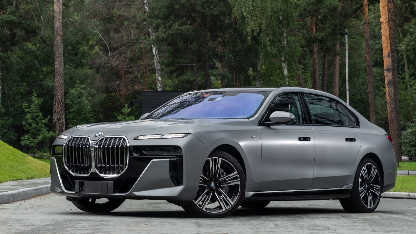 Buy these and lose thousands — Canada’s worst depreciating cars