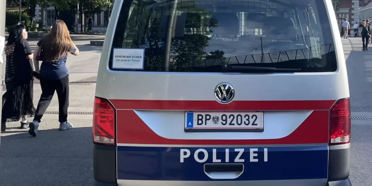 Diebstahl Im Supermarkt: Mann (25) Verletzt Mitarbeiterin Und Polizisten