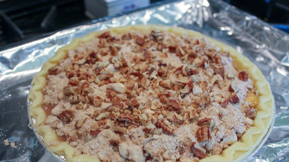 direction photo for Peach Crumble Pie
