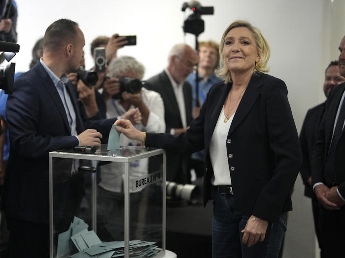 parlamentswahl in frankreich: rechtsnationale bei erster runde vorne