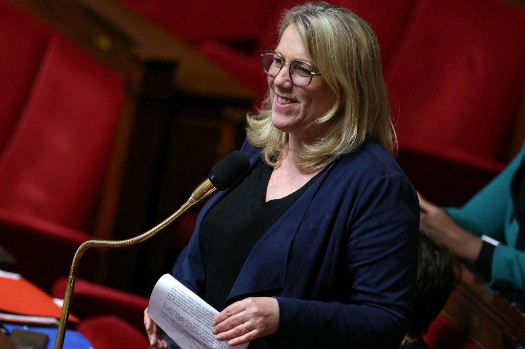 législatives à paris: purgée par mélenchon et chikirou, la dissidente lfi danielle simonnet largement en tête