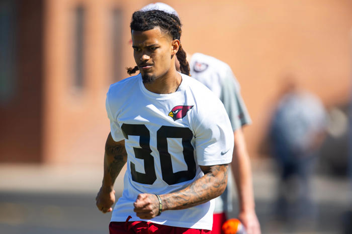 udfa wr xavier weaver's contract almost makes him a lock to stay with cardinals as rookie