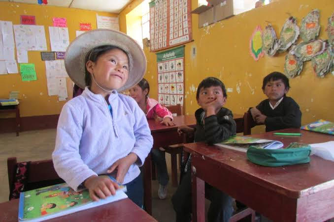 congreso busca implementar idioma quechua en la currícula estudiantil: a quienes beneficia la ley