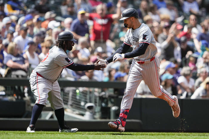 trevor larnach's 2-run homer lifts twins to 5-3 win over mariners and extends hr streak to 19 games