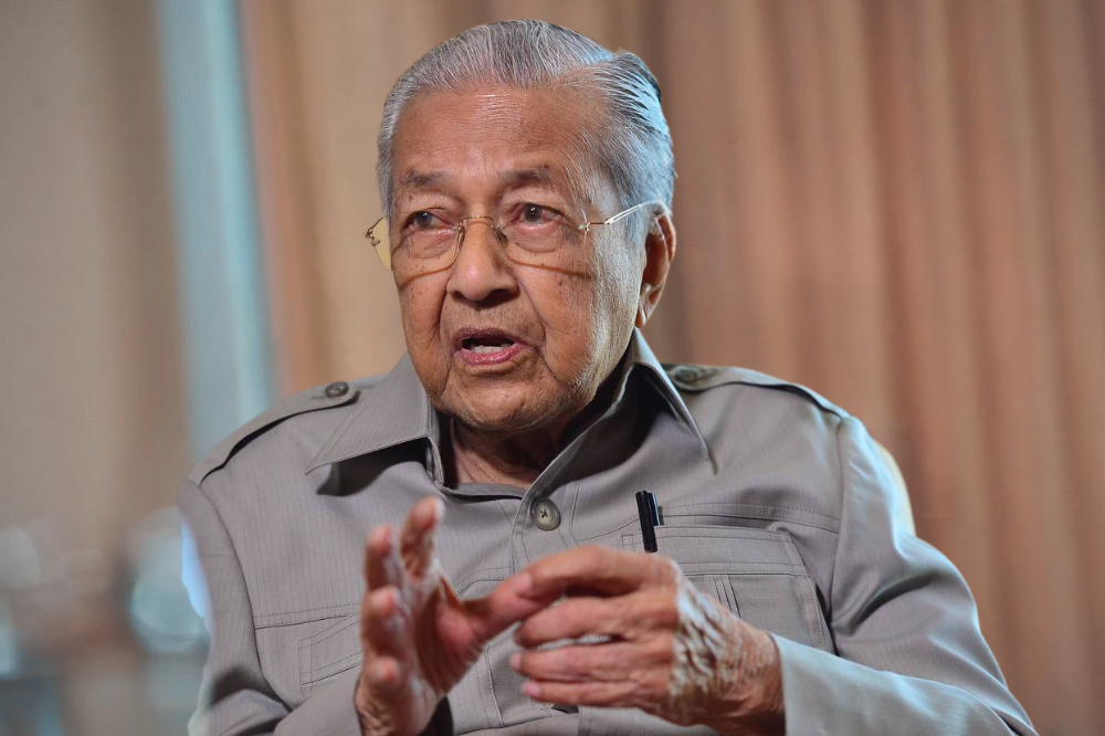 dr mahathir labels madani govt as “authoritarian” for limits placed on freedom of speech