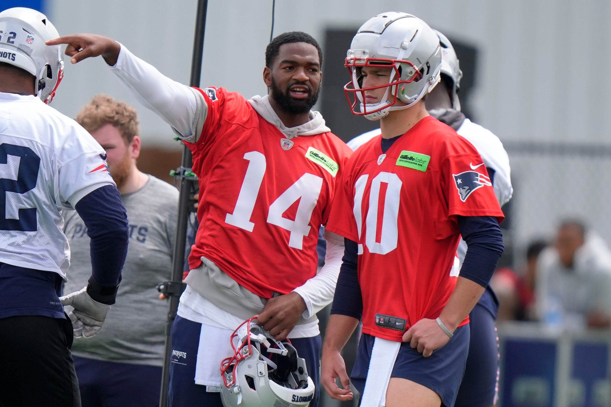 Why Brian Hoyer, Ryan Clark Feel Jacoby Brissett Is ‘perfect’ Choice To ...