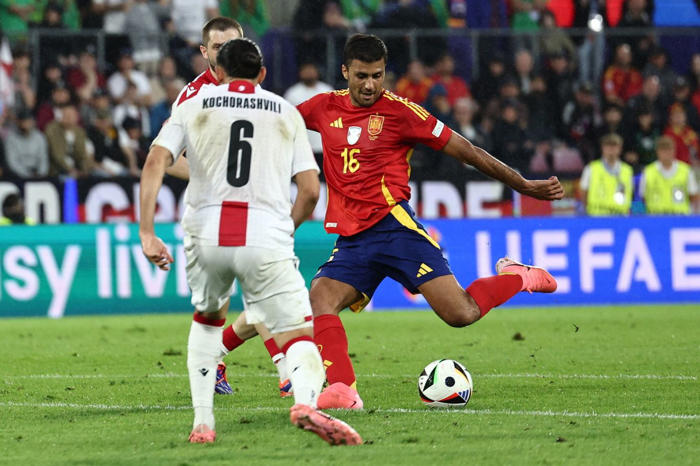 españa encuentra el gol antes del primer gran desafío en la eurocopa contra alemania (4-1)