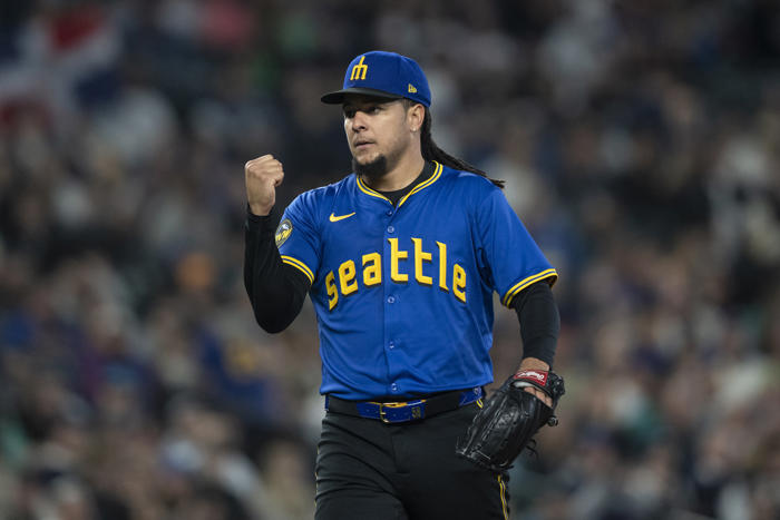 mariners pitcher forced to hit after club runs into injury snag