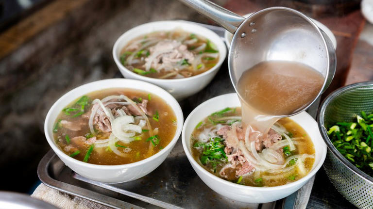 The Absolute Best Beef Cuts For Rich, Savory Pho