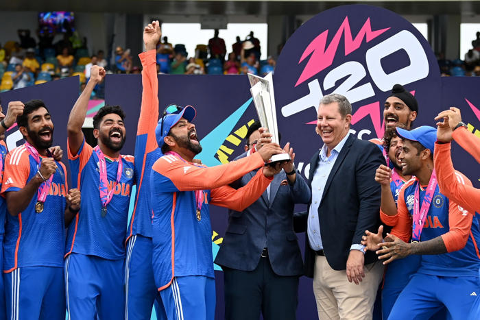 how much prize money did india's t20 world cup winners receive?
