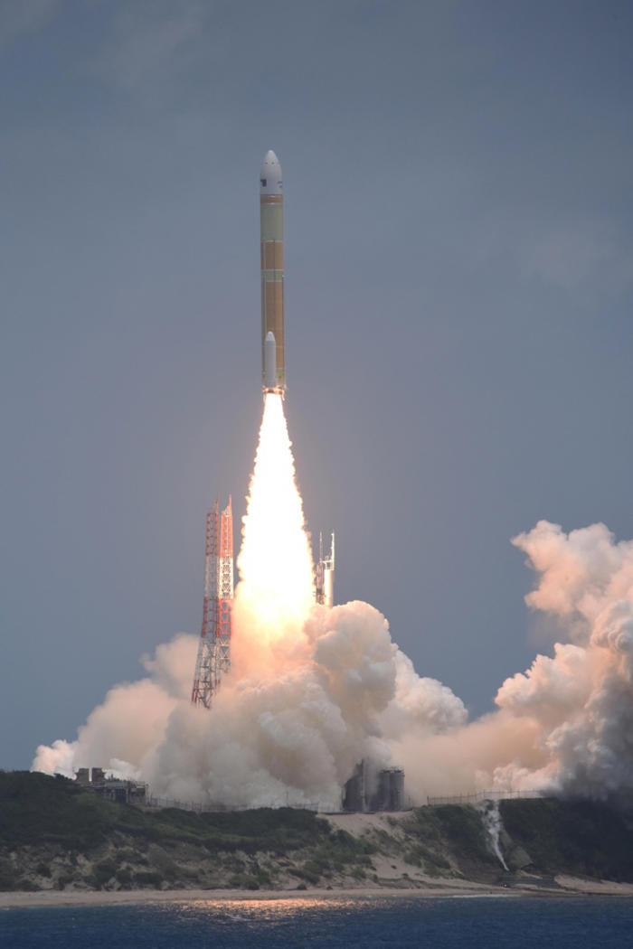 japón lanza un satélite de observación terrestre en nuevo éxito para su nuevo cohete h3