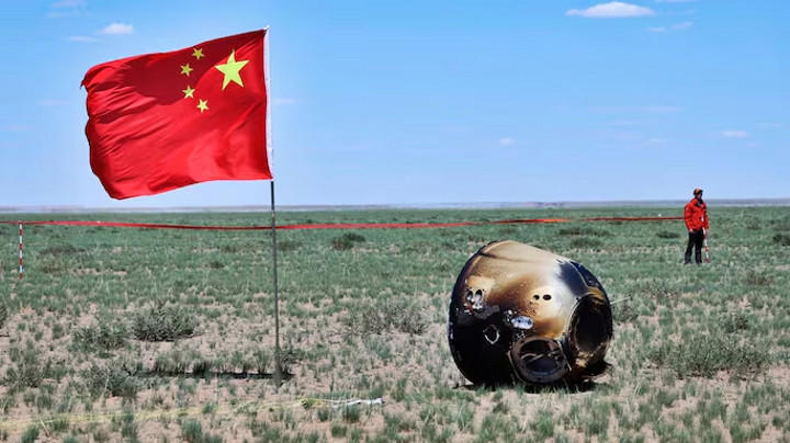 china catat sejarah, sukses bawa batuan bulan ke bumi