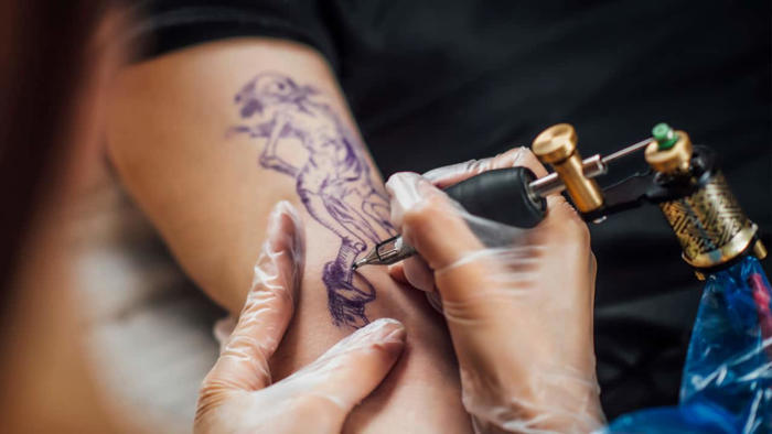 5 dangerous effects of tattoos: skin infections and viral risks, skin tumours, more
