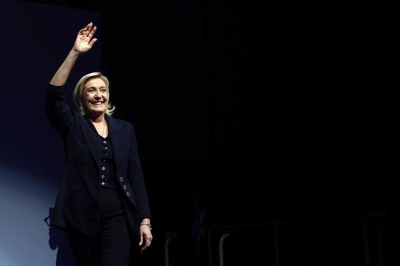 francia, borsa balza, bond salgono in rally di sollievo post elezioni