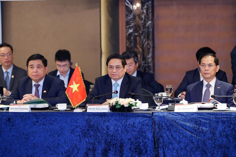 한화에어로, 베트남 총리에 항공 정비 사업 확대 제안
