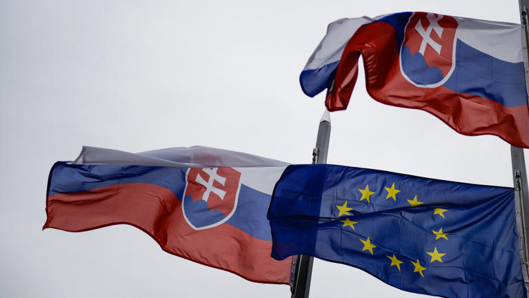 bombariadó van az összes szlovák bíróságon