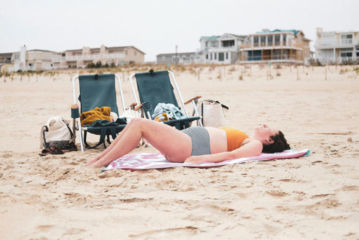 las multas por dormir en la playa