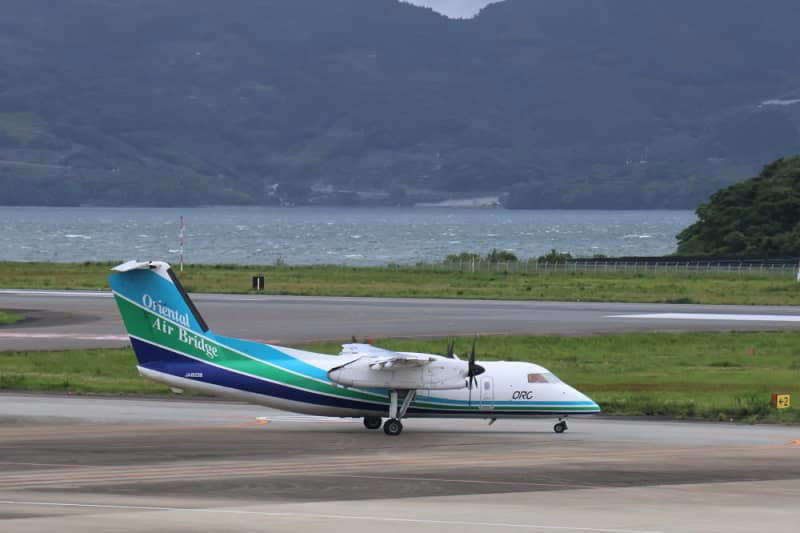 orcのプロペラ機「dhc-8－201」がラストフライト 長崎の離島と本土結んで23年