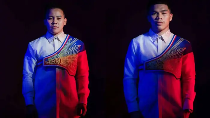 filipino boxing stars petecio and paalam lead as flag bearers at paris olympics opening
