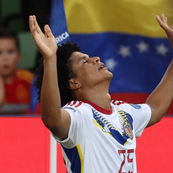 copa américa: venezuela goleó a jamaica y terminó líder, ecuador empató con méxico y pasó segundo