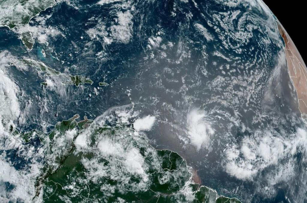 huracán beryl se fortalece a categoría 4, esta es su ruta