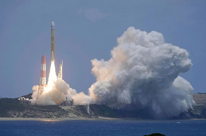 japón lanza un satélite avanzado de observación terrestre con su nuevo cohete h3