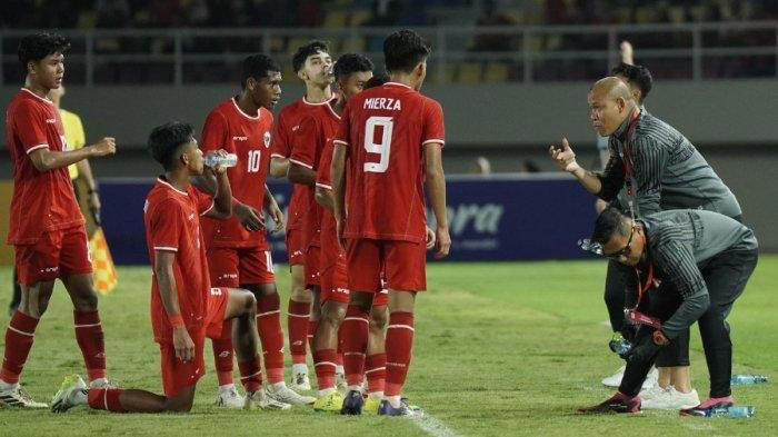 prediksi susunan pemain timnas u-16 indonesia vs australia malam ini mierza firjatullah jadi momok