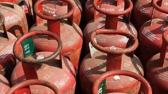 cylinder rates slashed by ₹30 from today. check latest prices here