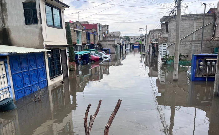 familias de edomex piden apoyo a autoridades después de inundación
