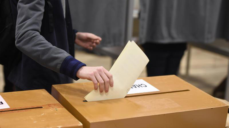 elections 2024 : le gouvernement avait été alerté sur les bulletins de vote erronés