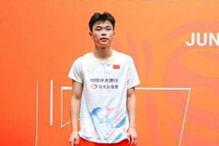 profil zhang zhi jie, atlet china yang meninggal usai pingsan di lapangan