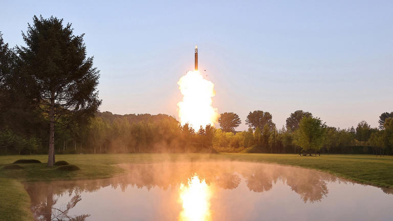 felrobbanhatott a levegőben egy észak-korea által indított ballisztikus rakéta