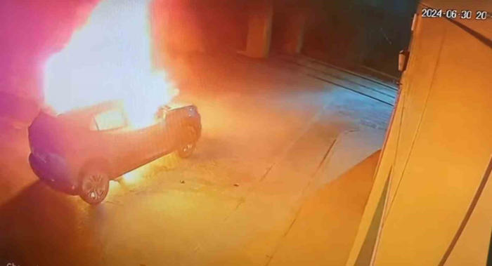 akaryakıt istasyonundaki yangının güvenlik kamera görüntüleri ortaya çıktı