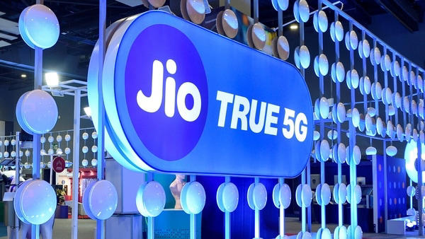 how to, jio offers unlimited 5g: how to buy multiple plans now to save money before july 3 tariff hike