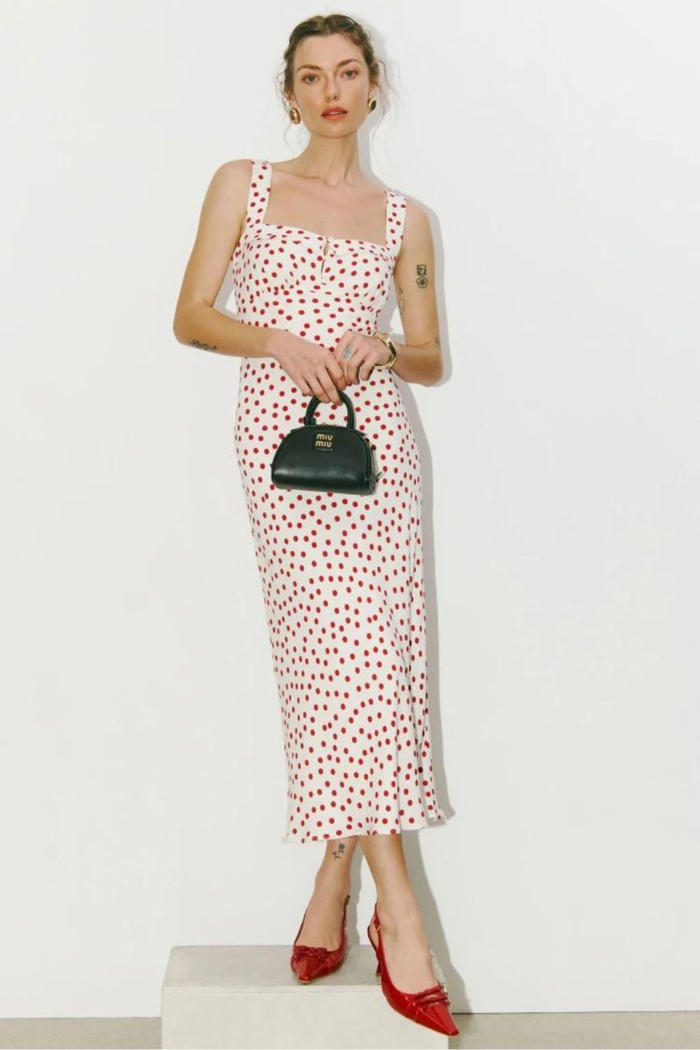 these stylish looks prove it, we’re in for a polka dot girl summer