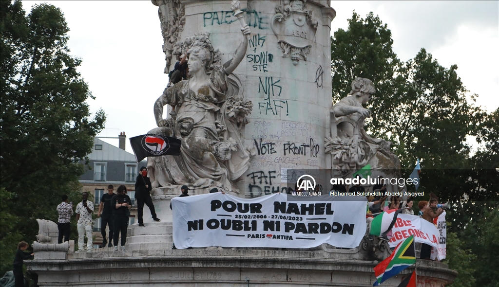 paris'te, aşırı sağın erken seçimlerin ilk turundan birinci çıkması protesto edildi