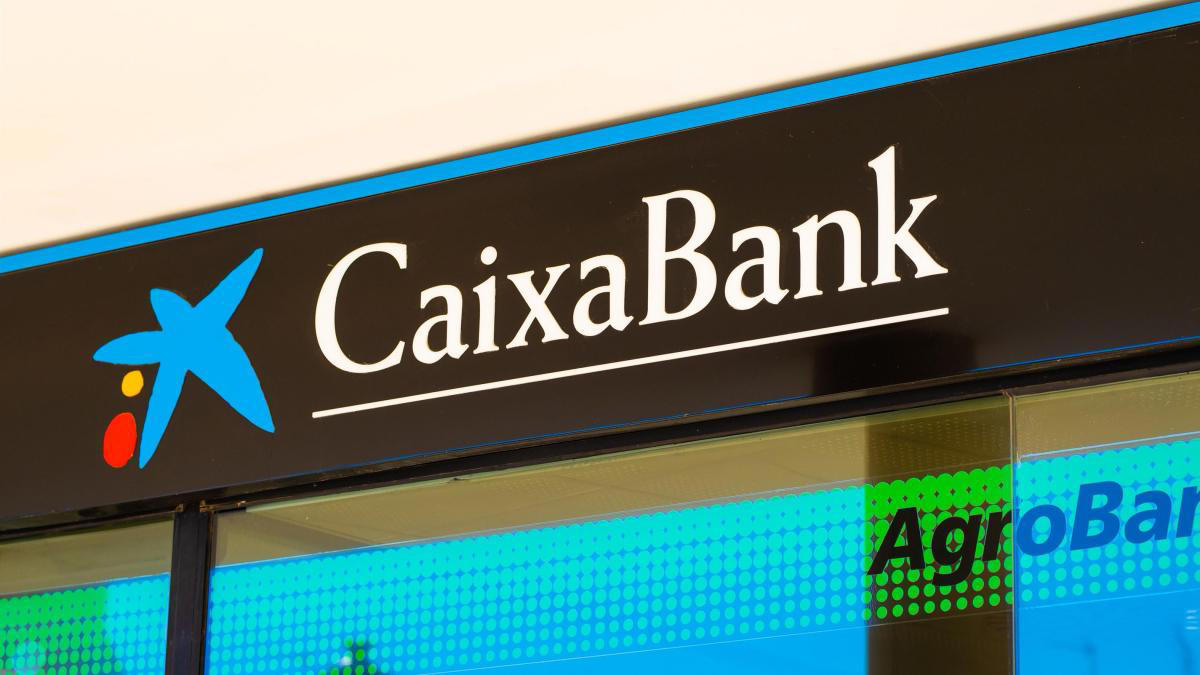 caixabank sufre una caída masiva en la banca online y caixabank sign
