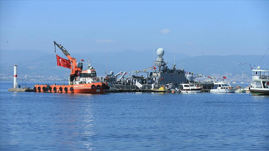 savaş gemisi tcg poyraz, kocaeli'de halkın ziyaretine açıldı