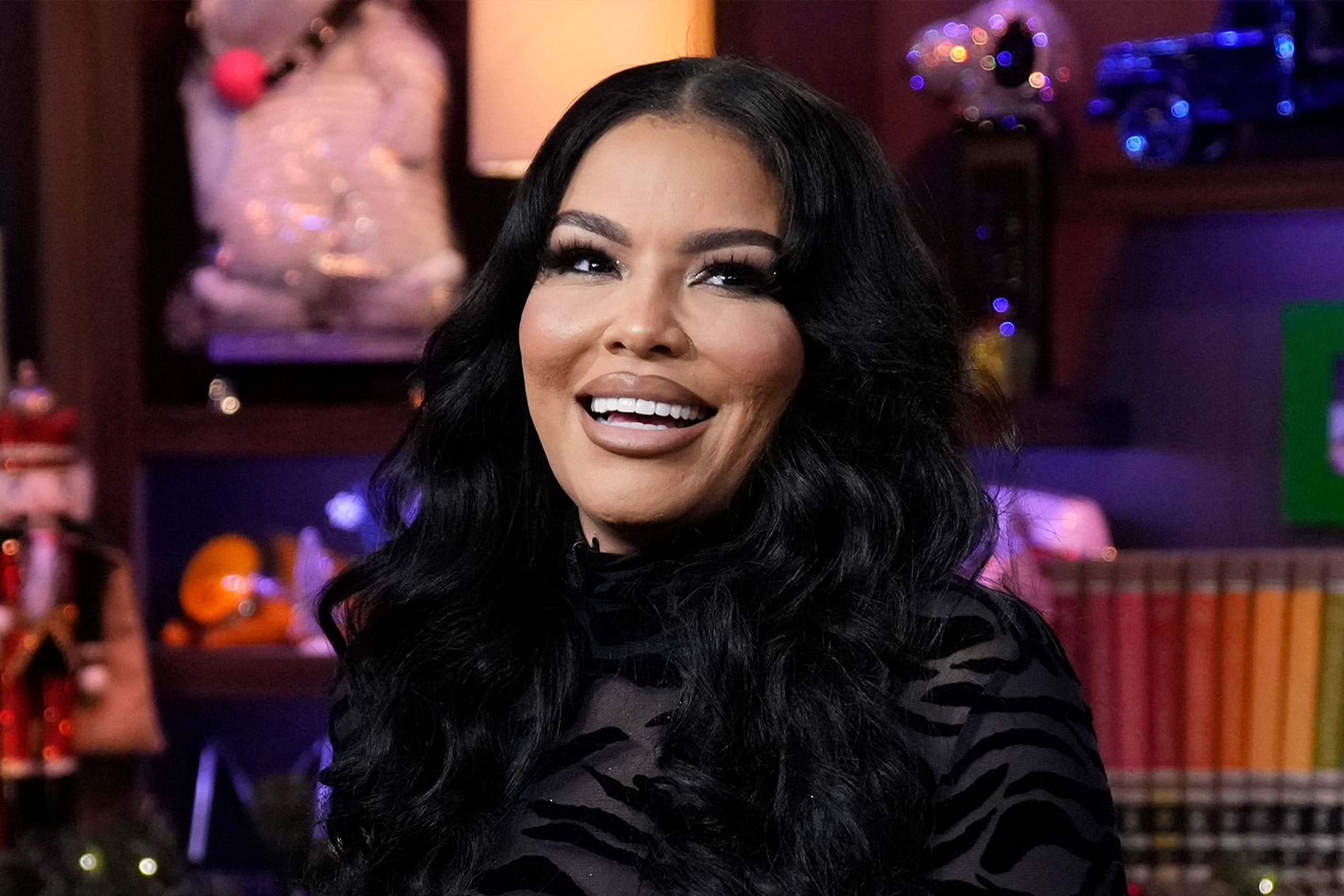 Find Out Who Mia Thornton Just Had the "Best Dinner Date” With (PHOTO)