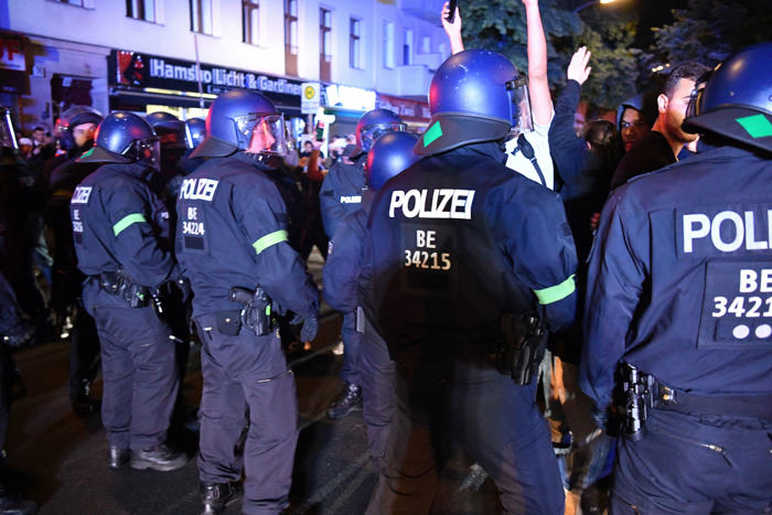 verfassungsschutzbericht: so rechts ist die berliner polizei