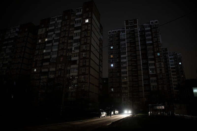 kyiv preparing for long power outages: costs and efforts
