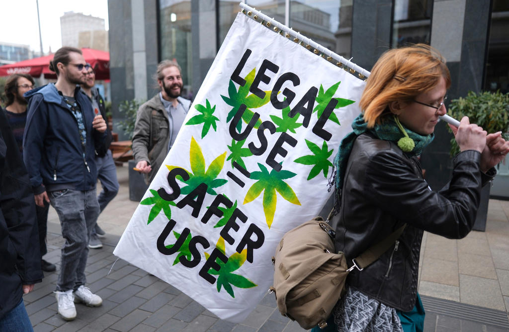 fritt fram för tyska cannabisklubbar