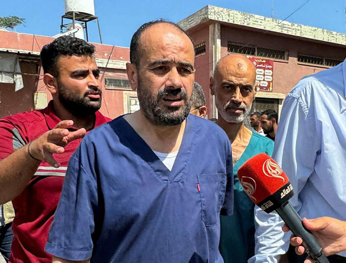 gaza hospital chief among palestinians freed by israel
